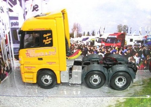 Mercedes benz actros megaspace - mercedes-benz,