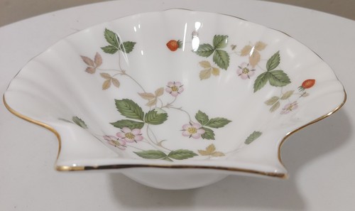 Wedgwood wild strawberry - wedgwood,