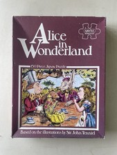 ALICE in WONDERLAND. A RAPHAEL