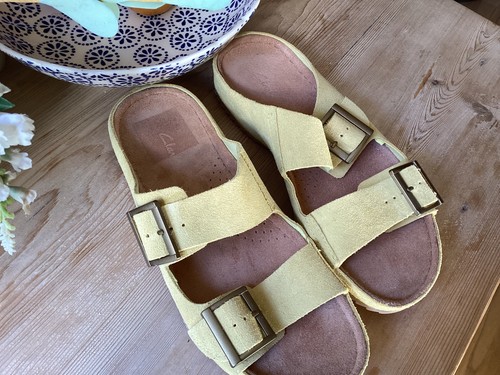 Clarks new yellow - yellow, buckle
