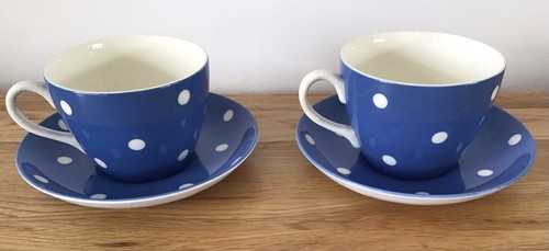 Vintage g green pottery - g,
