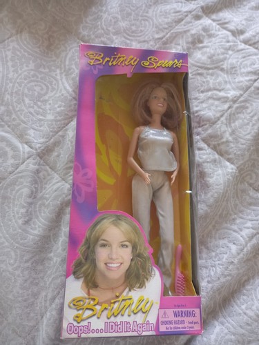 Britney spears doll - spears,