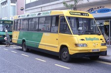 Orig Colour slide, Badgerline, Mercedes 811D, E806MOU