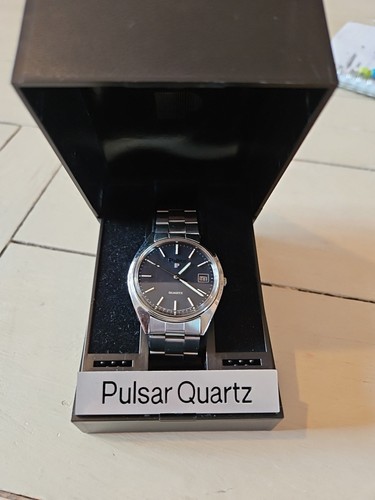 Rare vintage pulsar quartz - rare,