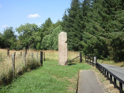 Photo 6x4 the maiden - photo, stone