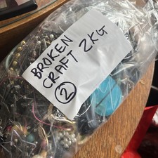 Joblot 2KG BROKEN Jewellery