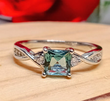 A4B: Woman Silver White Gold*