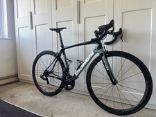 Bianchi Infinito CV Road Bike 53 cm Road Bike