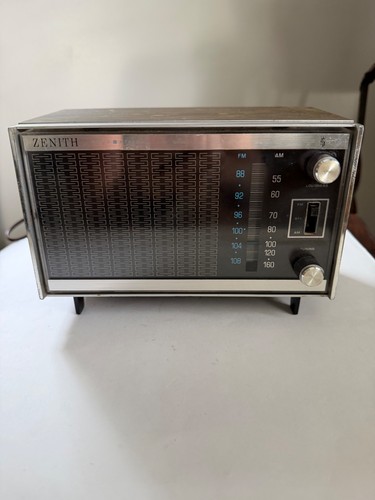 Vintage zenith model c414w - vintage,