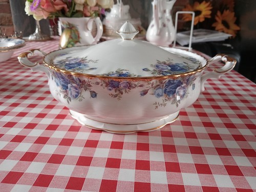 Royal albert moonlight covered - albert,