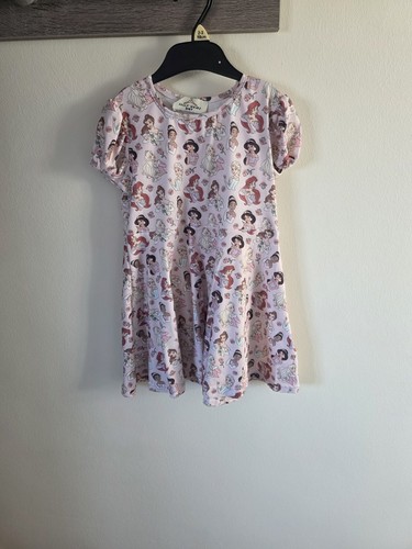 Girls age 4 princess - to,
