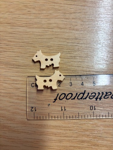 Wooden hole buttons scotty - 2,