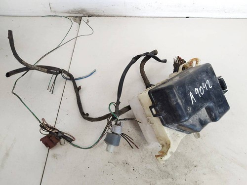 Fuse box for toyota yaris - ,