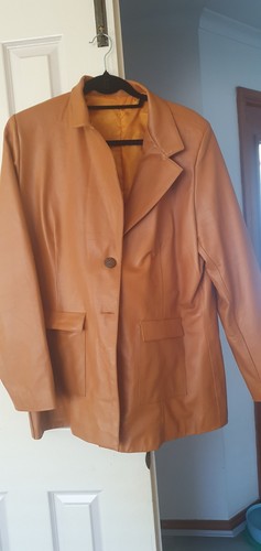 Ladies tan leather jacket - leather,