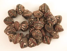 Antiquity. Rare Dogon painted clay ‘spindle whorl’ bead necklace. Provenance.