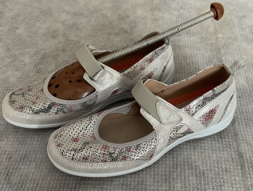 Pavers ladies floral metallic - pavers,