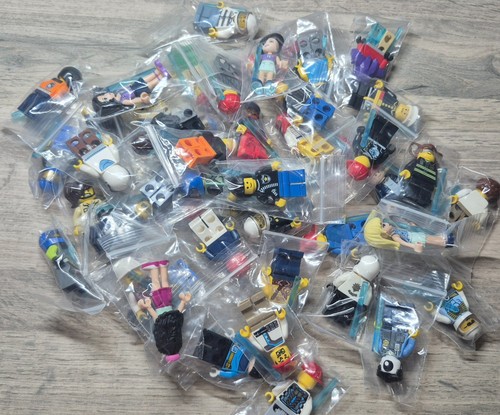 Lego minifigures bundle - lego,