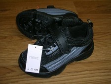 BNWT NEXT Boys Black Pumps