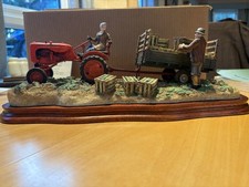 Border Fine Arts Tractor B0649