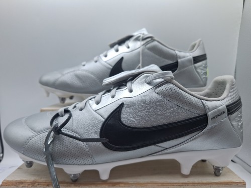Nike the premier iii - nike,