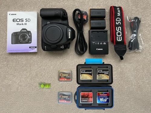 Canon eos mark - 5d,