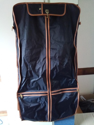 Antler suit carrier - antler,