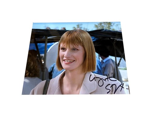 Only fools and - only, gwyneth