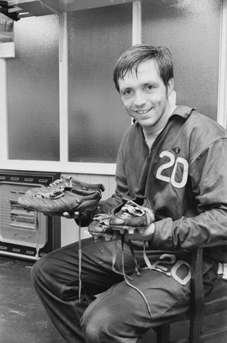 British football player - , jeff