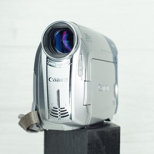 Canon md101 minidv camcorder - canon,