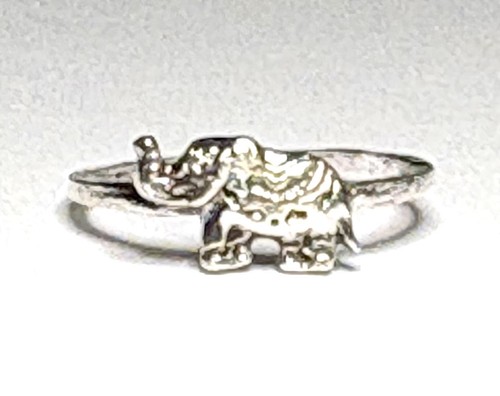 Cute little elephant ring - cute,