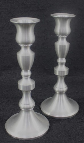 Crown and rose pewter - and,