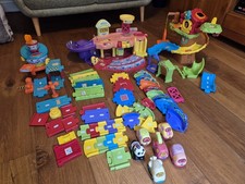 Toot Toot Drivers - Large selection - Garage, Tree House and Space Station 