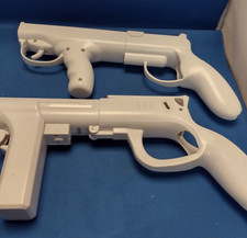 2 x Nintendo WII Zapper Gun