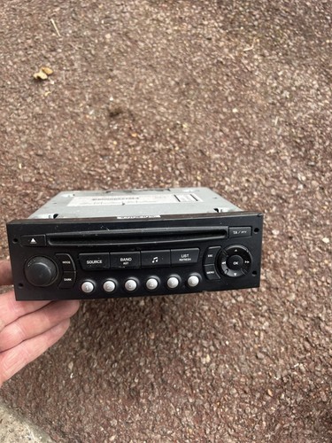 Stereo radio player - radio, peugeot