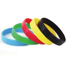 5 x Stretchy Rubber Football Bracelet England Wristbands Boys Party Bag Fillers
