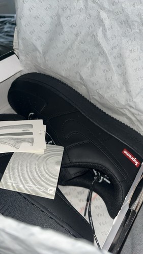 Nike supreme air force - x,