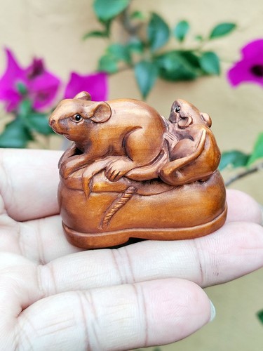 M8982 hand carved - , 2