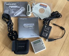 Creative Nomad MuVo 2 MP3 Player 4gb + Nomad Jukebox FM Wired Remote .