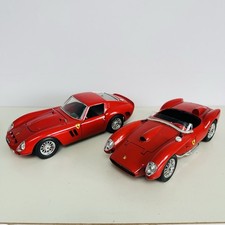 Burago 1:18 Ferrari Testarossa & GTO Diecast Sports Car Models In Red