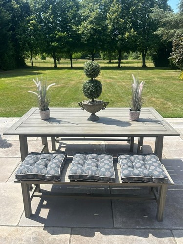 Mulberry tree box - tree, seat
