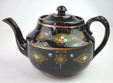 Gibson and Sons Celt Pattern Teapot Hand Painted Excellent Condition FREE P+P