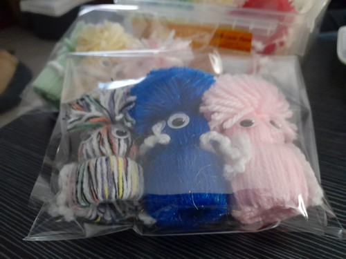 Finger puppets wiggle - puppets, eyeballs