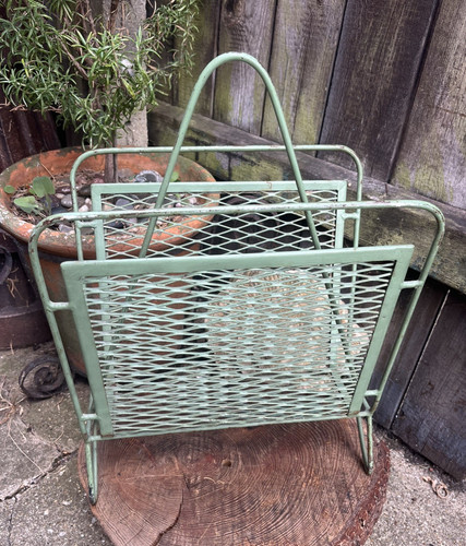 Magazine rack vintage - rack,