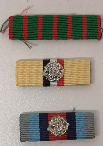 Set medal ribbons - of, with