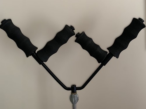 Twin padded pole - twin,