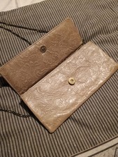 Etui London Leather Moc Croc Greige Grey Beige Crossbody Clutch Bag Chained