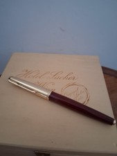 Vintage Maroon Parker 65