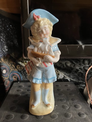 German bisque porcelain - , figure