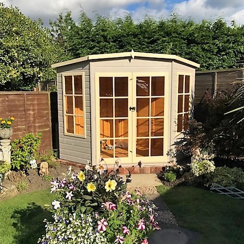 Hampton 7 summerhouse - x,