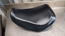 SUZUKI RF600 FRONT RIDERS SEAT SADDLE RF 600 RF600R